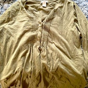 Green button up long quarter length shirt